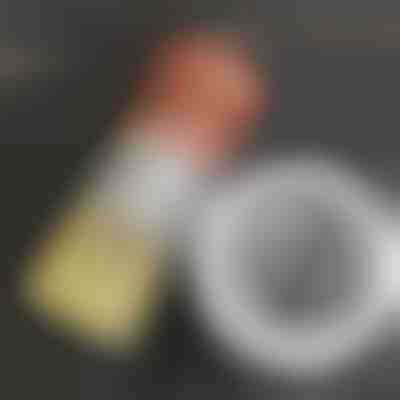 Péče o kůži a dřevo, která obnovuje lesk | REVIVAPRO